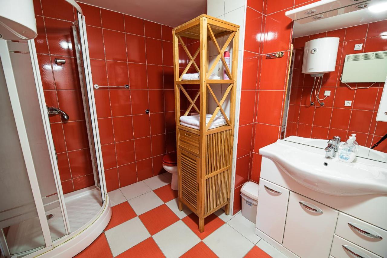 Apartments Zvoh, Krvavec, Ski-In, Ski-Out Церклье-на-Гореньскем Экстерьер фото
