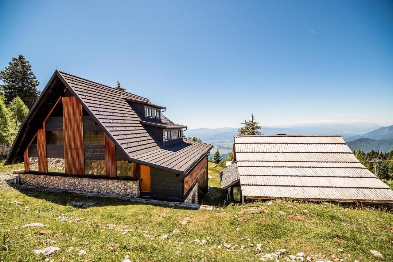 Apartments Zvoh, Krvavec, Ski-In, Ski-Out Церклье-на-Гореньскем Экстерьер фото